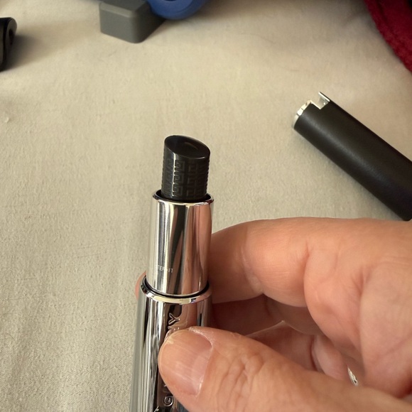 Givenchy Rechargeable Lipstick Case - Black #10 Baume - Picture 8 of 10